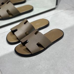 Hermes men's slippers chocolate brown color